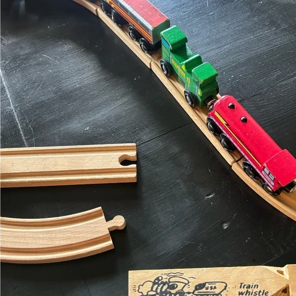 Melissa & Doug Train and Building Block Set - Picture 3 of 16